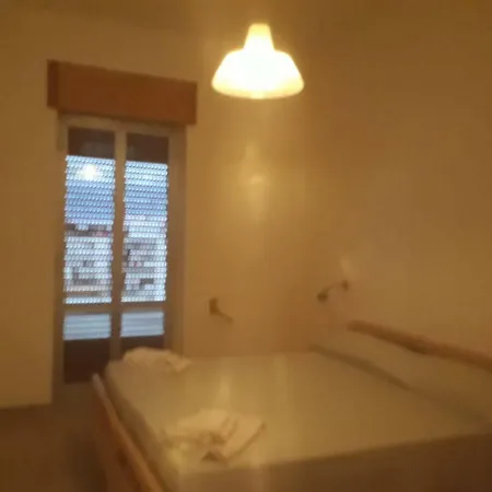 Tritone 2 Apartamento